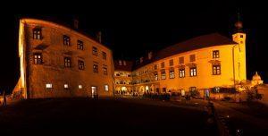 Ptujski grad, PMPO, Pokrajinski muzej Ptuj Ormož, noč, ponoči.
